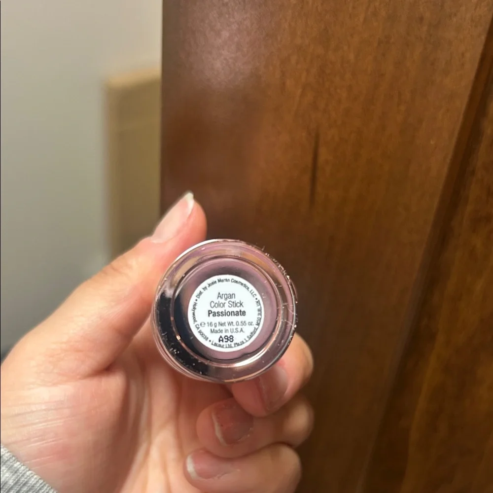 Josie Maran Argan Color Stick - Passionate - Picture 2 of 3